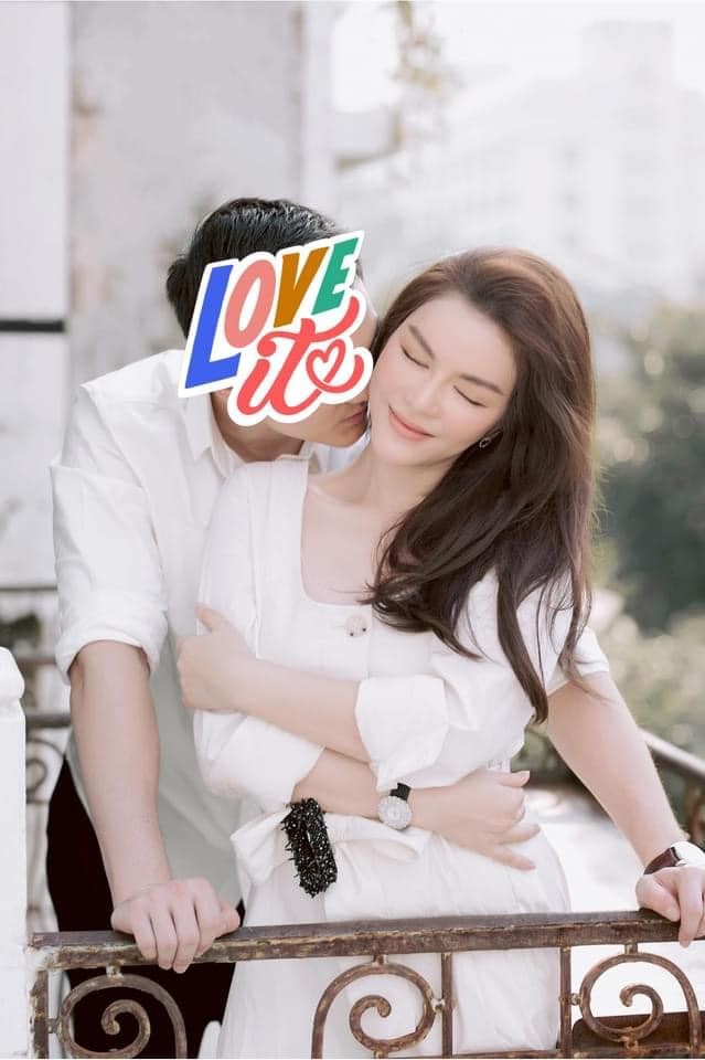 Ngày Cá tháng tư: Lý Nhã Kỳ khoe người yêu, Thảo Trang mới được cầu hôn?