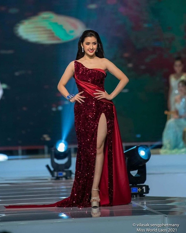 Nhan sắc quyến rũ của tân Hoa hậu Lào Nhan sắc quyến rũ của tân Hoa hậu Lào