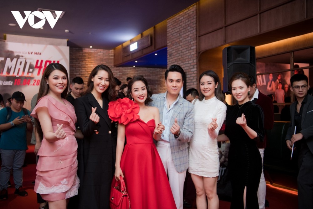 Dàn sao nô nức đến ủng hộ phim Lật mặt: 48H tại Hà Nội