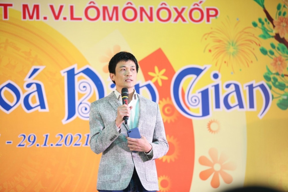 Từ vụ học sinh lớp 6 không đọc được chữ: Thảm họa từ bệnh thành tích?