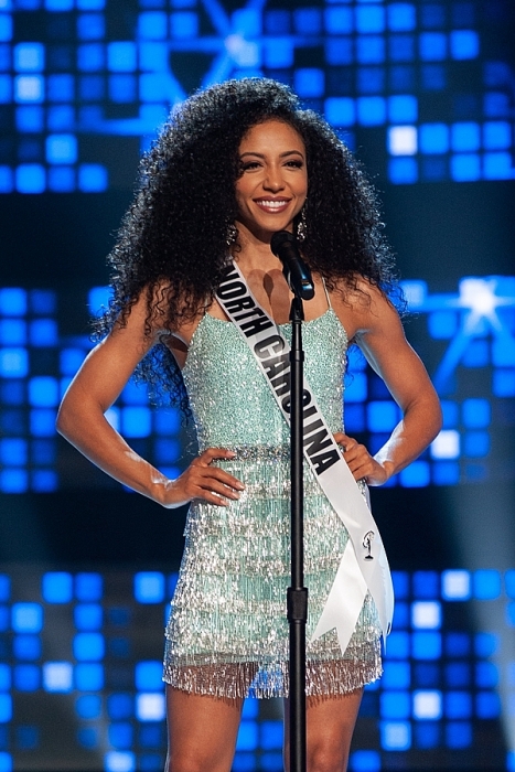 chiem nguong dung nhan cua tan hoa hau my