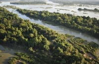 Các dòng sông dài trên thế giới sắp hết được tự do chảy ra biển cả