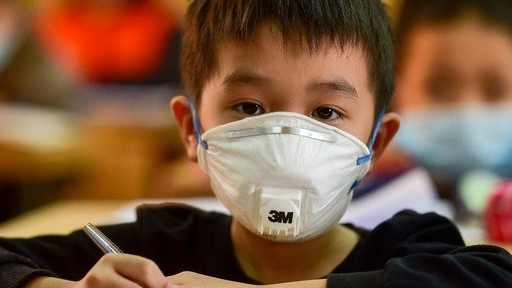 Học sinh Hà Nội tạm dừng đến trường từ ngày mai 4/5 để phòng Covid-19