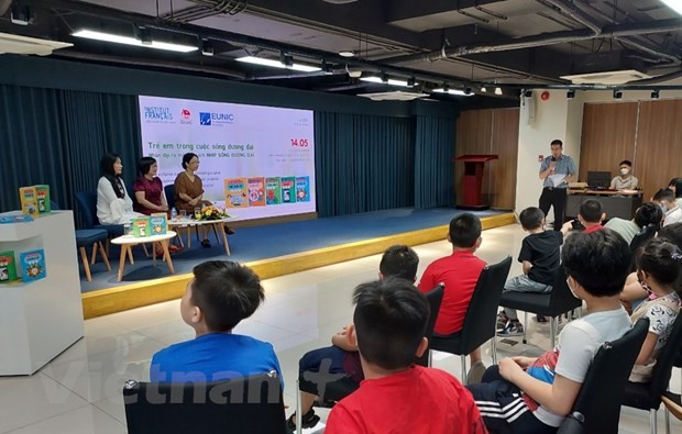 Sách mới giúp trẻ em nhận thức về tin giả, khủng bố, bất bình đẳng