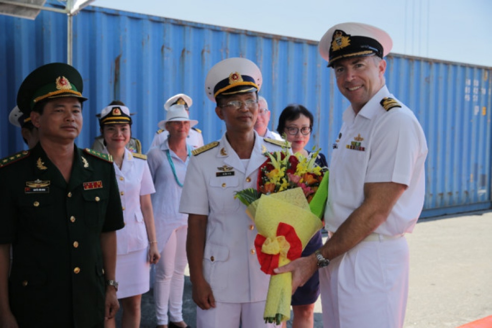 tau chien australia ca p ca ng tien sa da nang