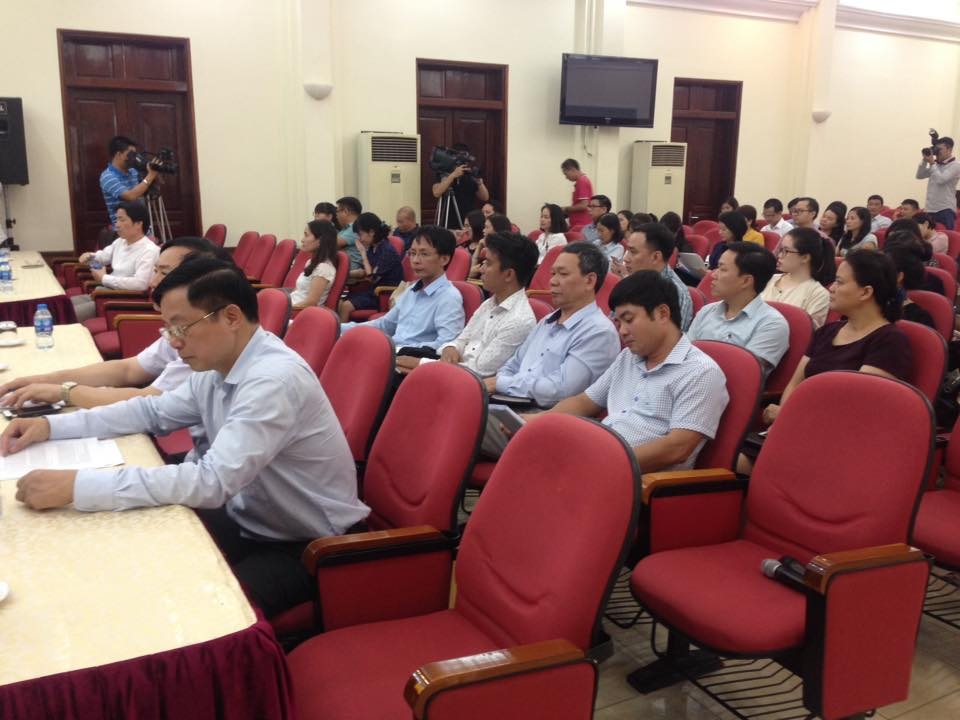 "Sẽ đảm bảo việc làm cho nữ lao động trên 35 tuổi" se dam bao viec lam cho nu lao dong tren 35 tuoi