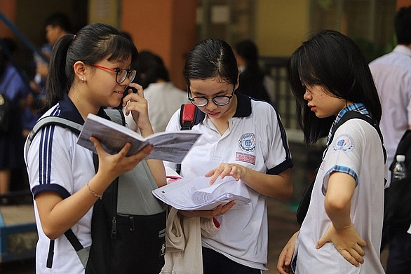 co sai chinh ta trong de thi tieng anh lop 10 thi sinh duoc tang nua diem