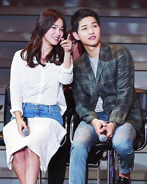Song Hye Kyo và Song Joong Ki ly hôn: Còn đâu tình yêu cổ tích? song hye kyo va song joong ki ly hon con dau tinh yeu co tich