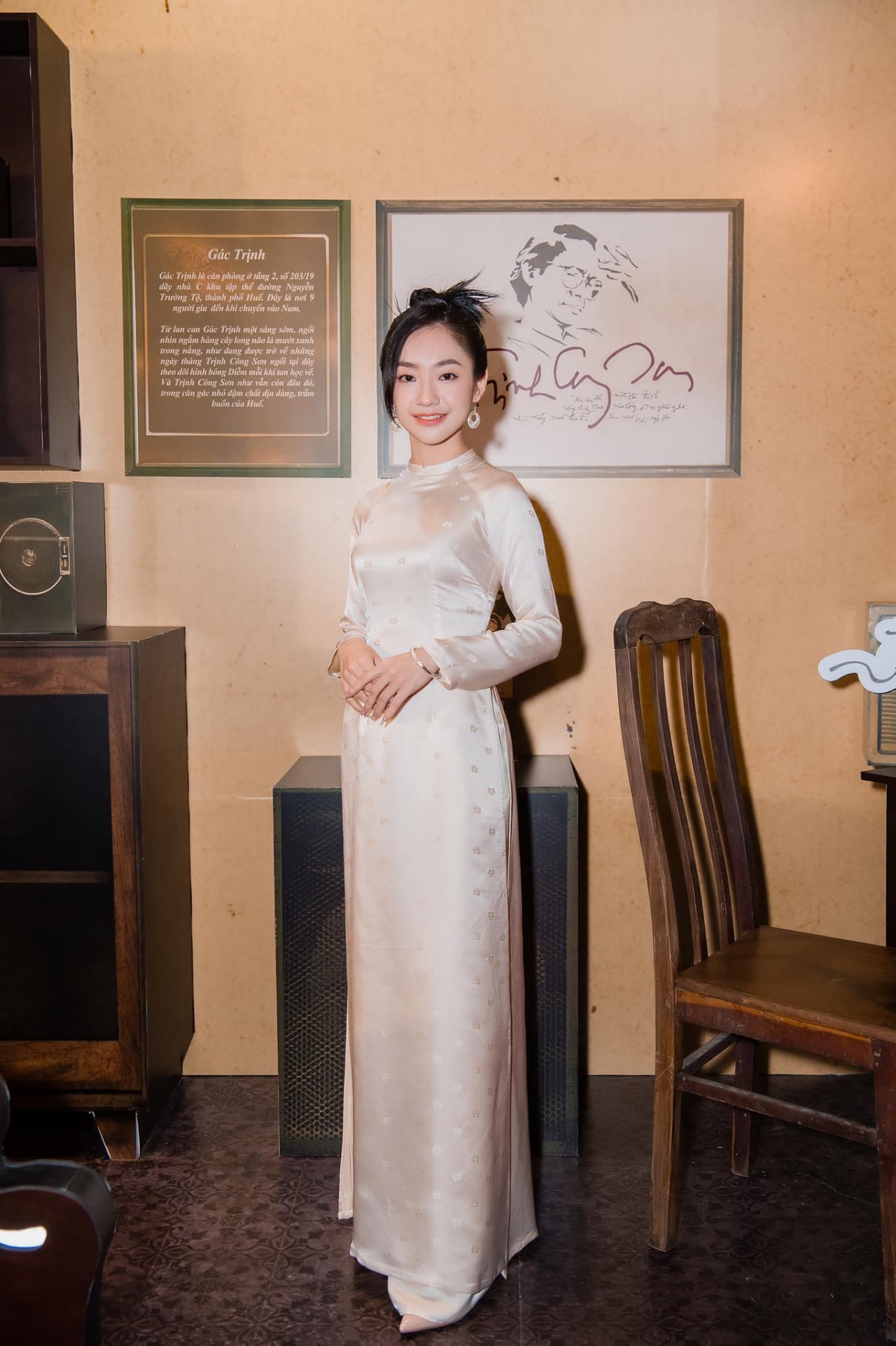 Nhan sắc đời thường của diễn viên đóng vai người tình đẹp nhất của Trịnh Công Sơn