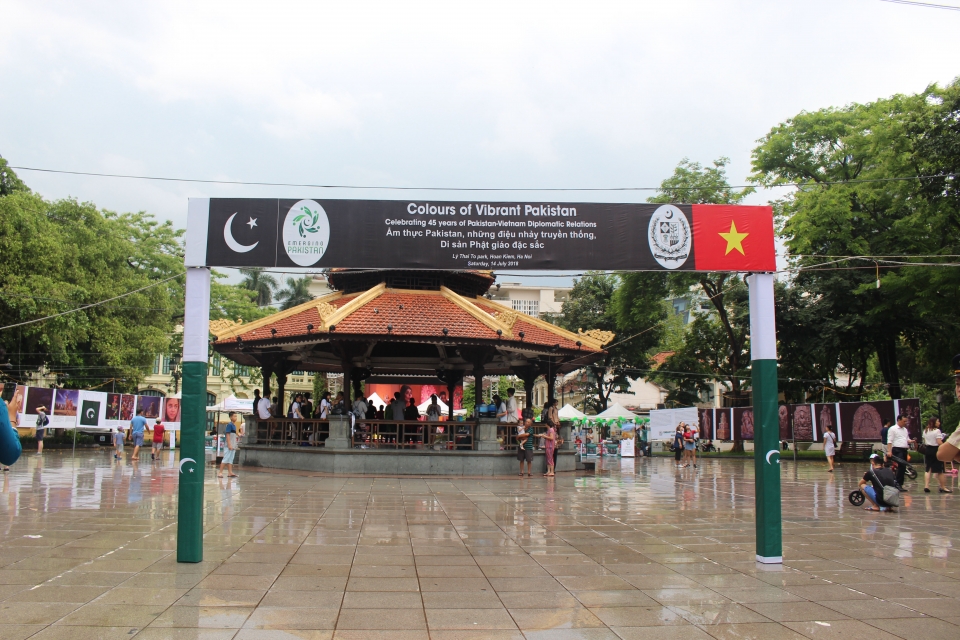 nhung sac mau van hoa pakistan tai ha noi