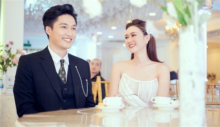 Mùa hoa tìm lại: Tuyết 'ăn' tát nhiều nhất trong các vai diễn của Hương Giang từ trước đến nay