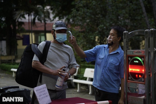 Thi tốt nghiệp THPT: Có thí sinh F0, nơi ngừng, nơi thi tiếp: Bộ GD&ĐT lên tiếng