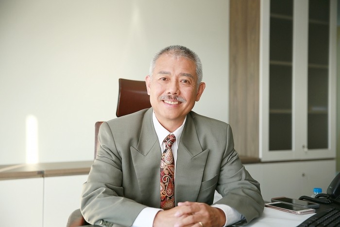 GS. Trương Nguyện Thành: Sao cha mẹ lại bắt con ‘trả nợ’ cho cuộc đời mình? GS. Trương Nguyện Thành: Sao cha mẹ lại bắt con ‘trả nợ’ cho cuộc đời mình?