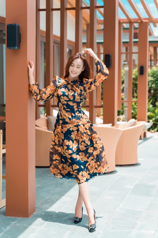 Thổn thức với gu thời trang của Phương Oanh phim Hương vị tình thân