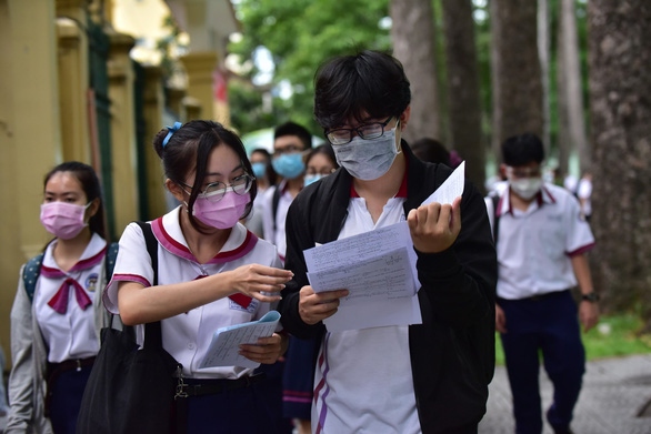 Điểm thi tốt nghiệp THPT: Lịch sử 'lẹ đẹt' với hơn 50% dưới trung bình, Bình Dương cao nhất nước