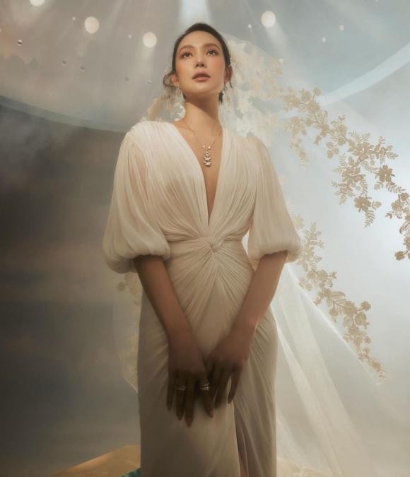 Minh Hằng tung bộ ảnh đẹp đến từng centimet sau đám cưới