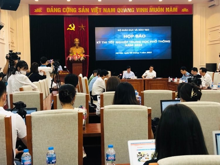 Trước nghi vấn lộ đề thi Toán, Bộ GD&ĐT lên tiếng Trước nghi vấn lộ đề thi Toán, Bộ GD&ĐT lên tiếng