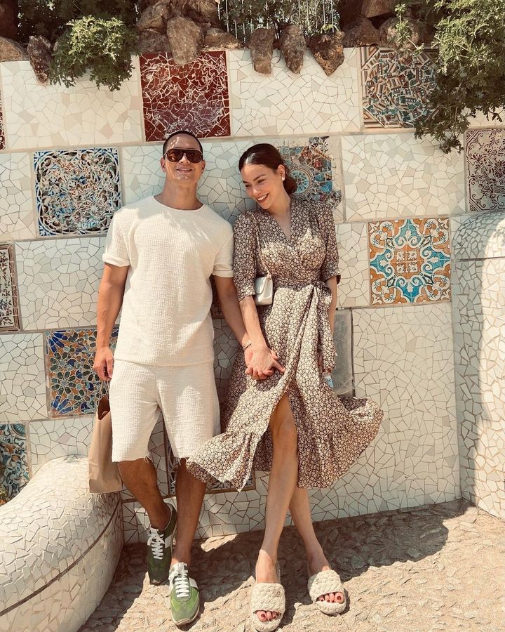 Sao Việt Sao Việt: Hồ Ngọc Hà 'tình bể bình' bên ông xã, Lý Nhã Kỳ ngày càng rạng rỡ