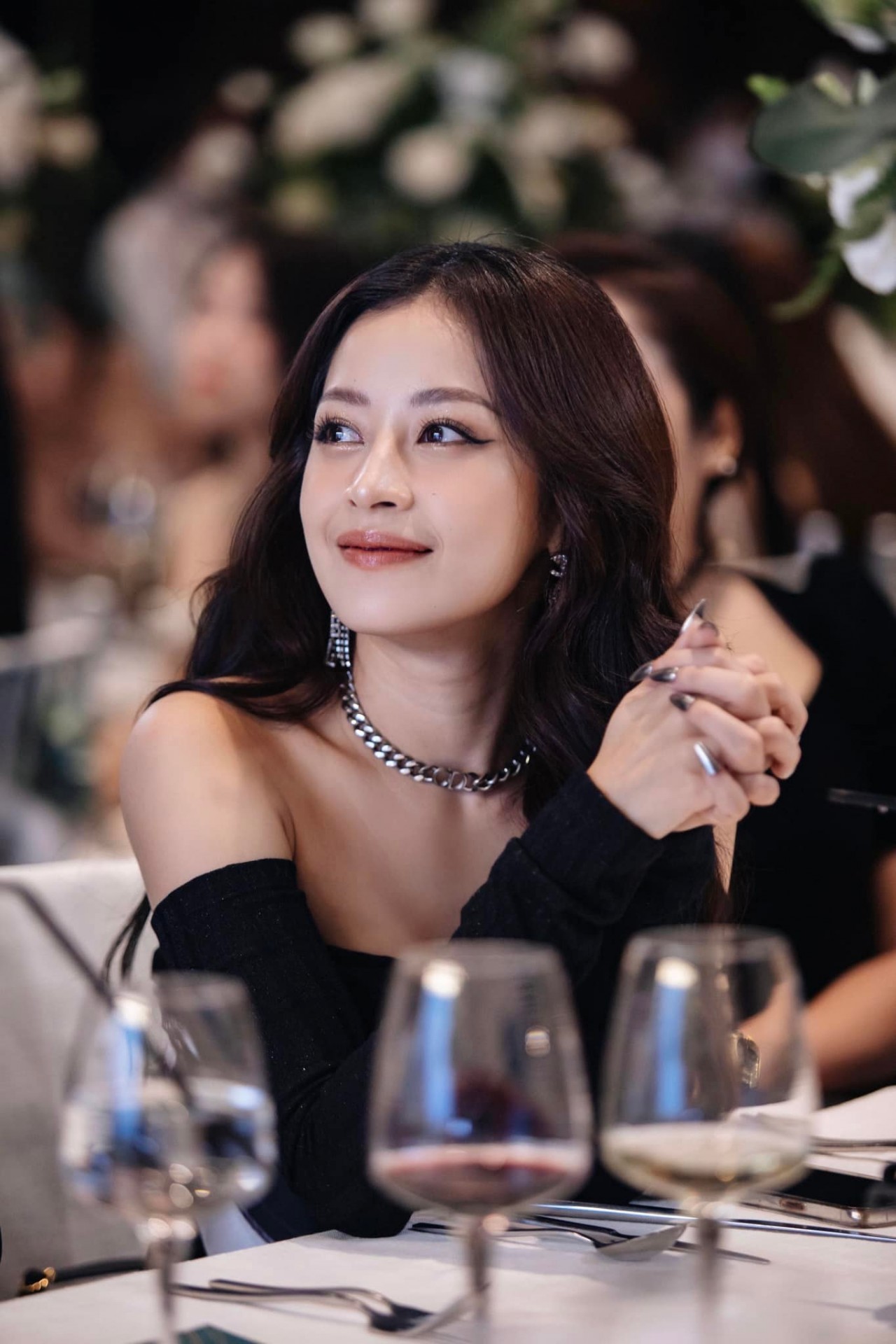 Sao Việt Sao Việt