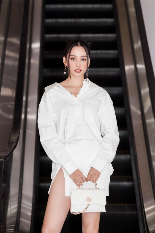 Nhan sắc Hoa hậu Tiểu Vy