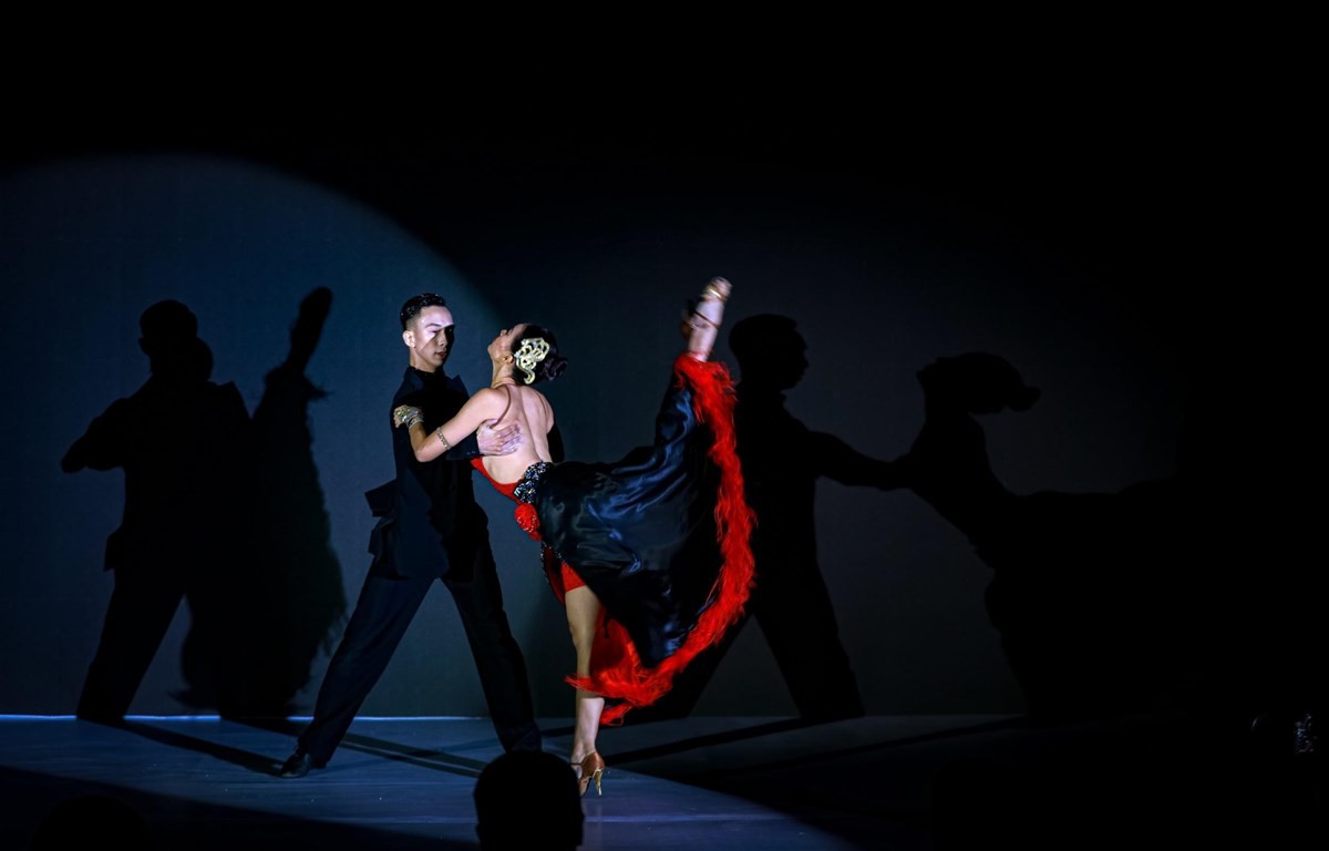 Dàn thí sinh Miss Fitness Vietnam nhận được 'cơn mưa' lời khen ở phần thi tài năng