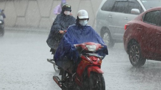 Dự báo thời tiết ngày 1/8: Hà Nội có mưa rào và dông; Tây Bắc Bộ có mưa rào, gió giật mạnh