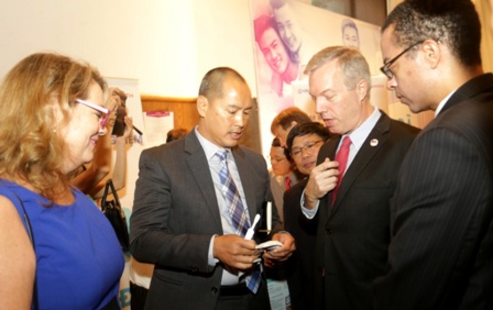 dich vu tu xet nghiem hiv da vao viet nam