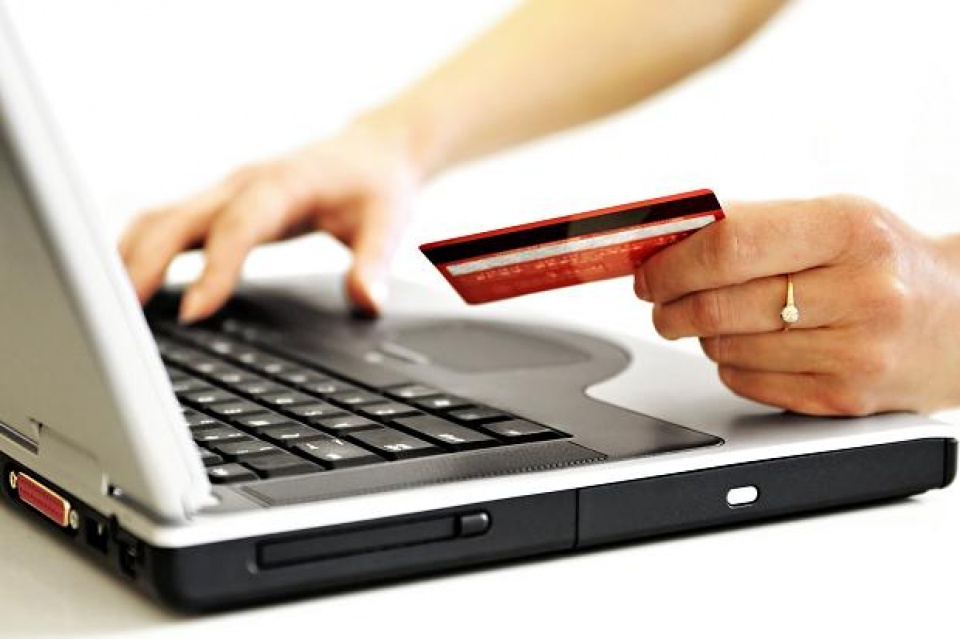 malaysia siet chat quan ly hoat dong ban hang tren mang