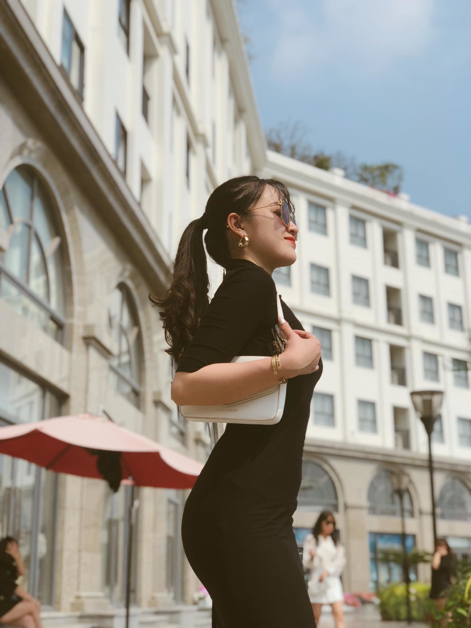 Hương vị tình thân: Nhan sắc 'em gái mưa' gây sóng gió mái ấm Huy-Thy