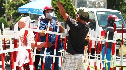 Những tỉnh nào kéo dài thời gian giãn cách xã hội?