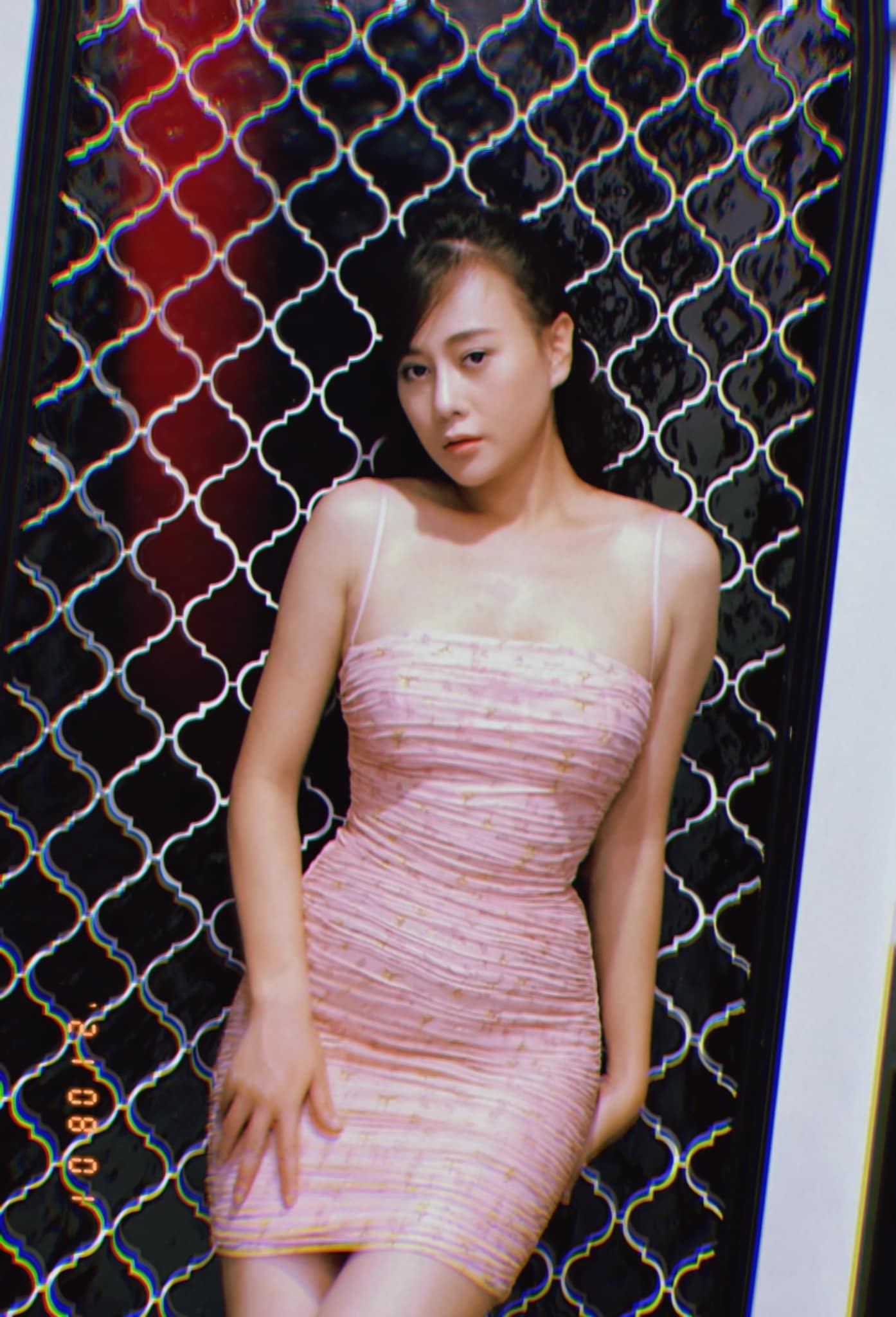 Hương vị tình thân: Nam 'đổi gió' hàng hiệu vẫn bị khán giả lắc đầu... nguầy nguậy, kỹ sư điện mặc thế nào để khỏi bị chê? Hương vị tình thân: Nam 'đổi gió' hàng hiệu vẫn bị khán giả lắc đầu... nguầy nguậy, kỹ sư điện mặc thế nào để khỏi bị chê?