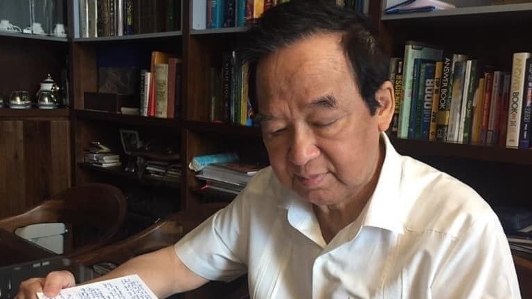 GS. NGND Nguyễn Lân Dũng: Thật đáng buồn khi tấm bằng cử nhân chưa bao giờ rẻ như hiện nay