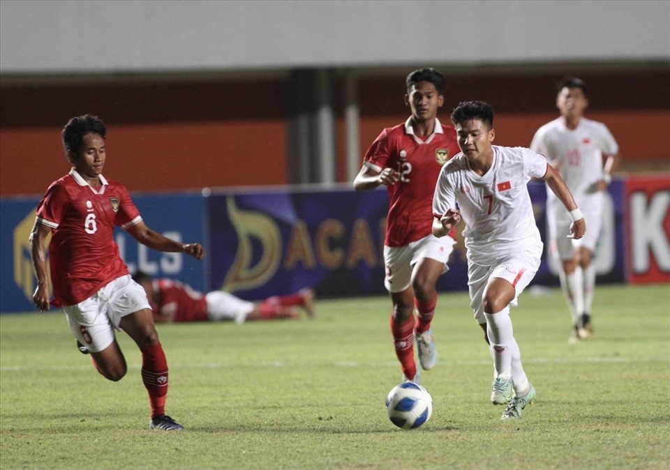 HLV U16 Việt Nam lý giải trận thua ngược Indonesia