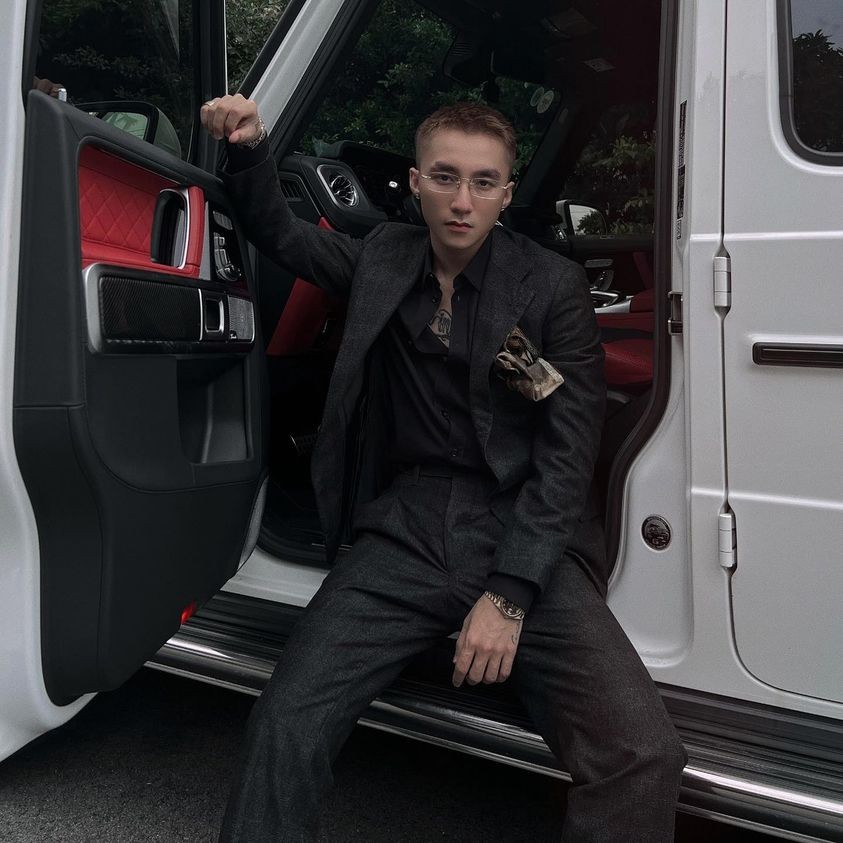 Sao Việt: Sơn Tùng M-TP cực ngầu, Trương Ngọc Ánh đẹp ma mị