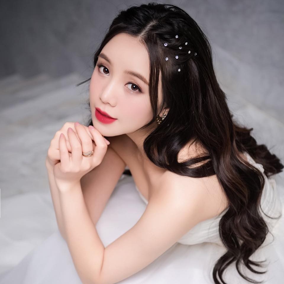 Vẻ đáng yêu của 'cô nàng Sơn Ca' Quỳnh Kool phim Garage hạnh phúc