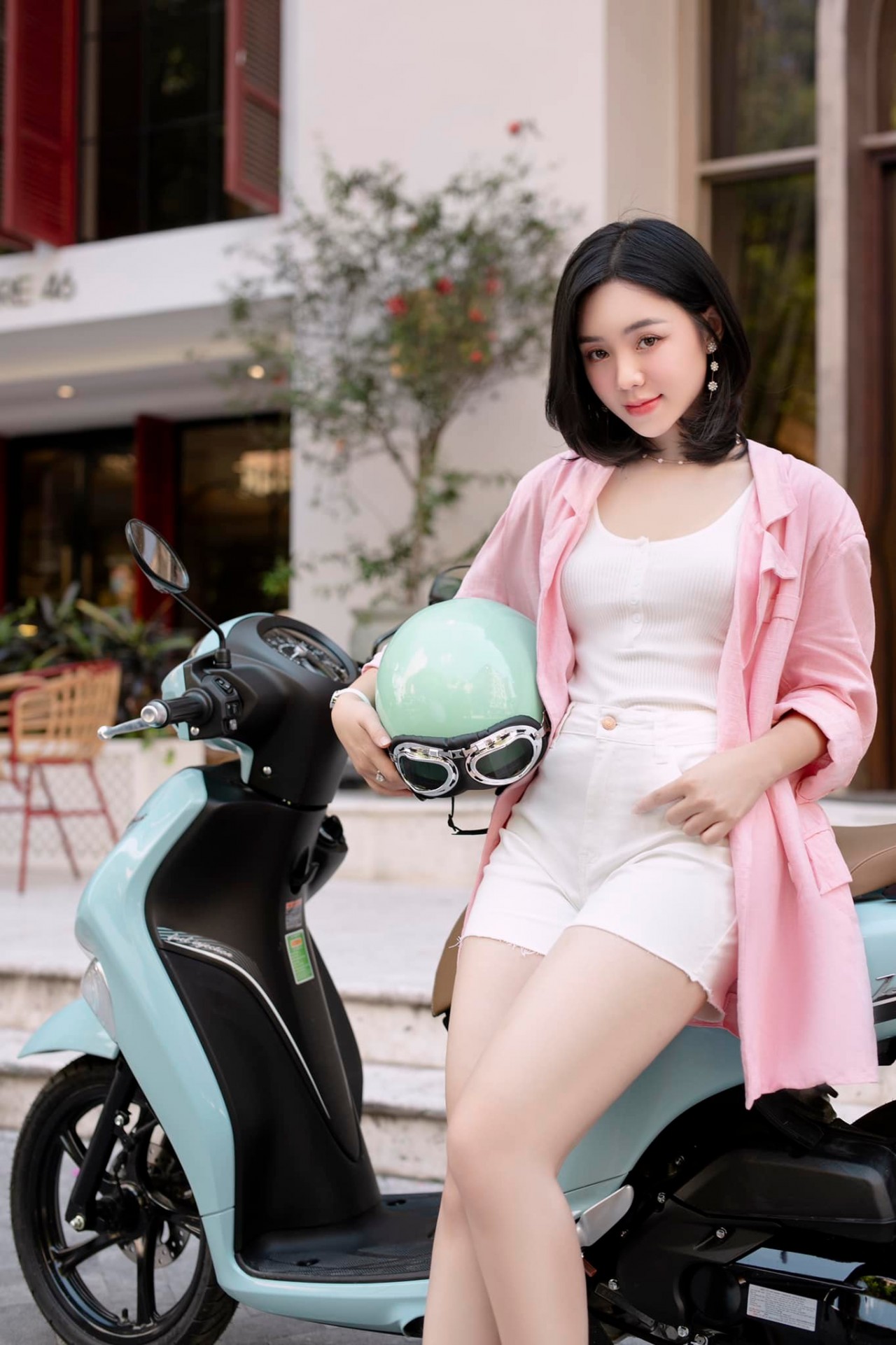 Vẻ đáng yêu của 'cô nàng Sơn Ca' Quỳnh Kool phim Garage hạnh phúc