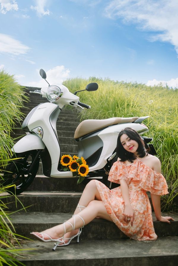 Vẻ đáng yêu của 'cô nàng Sơn Ca' Quỳnh Kool phim Garage hạnh phúc