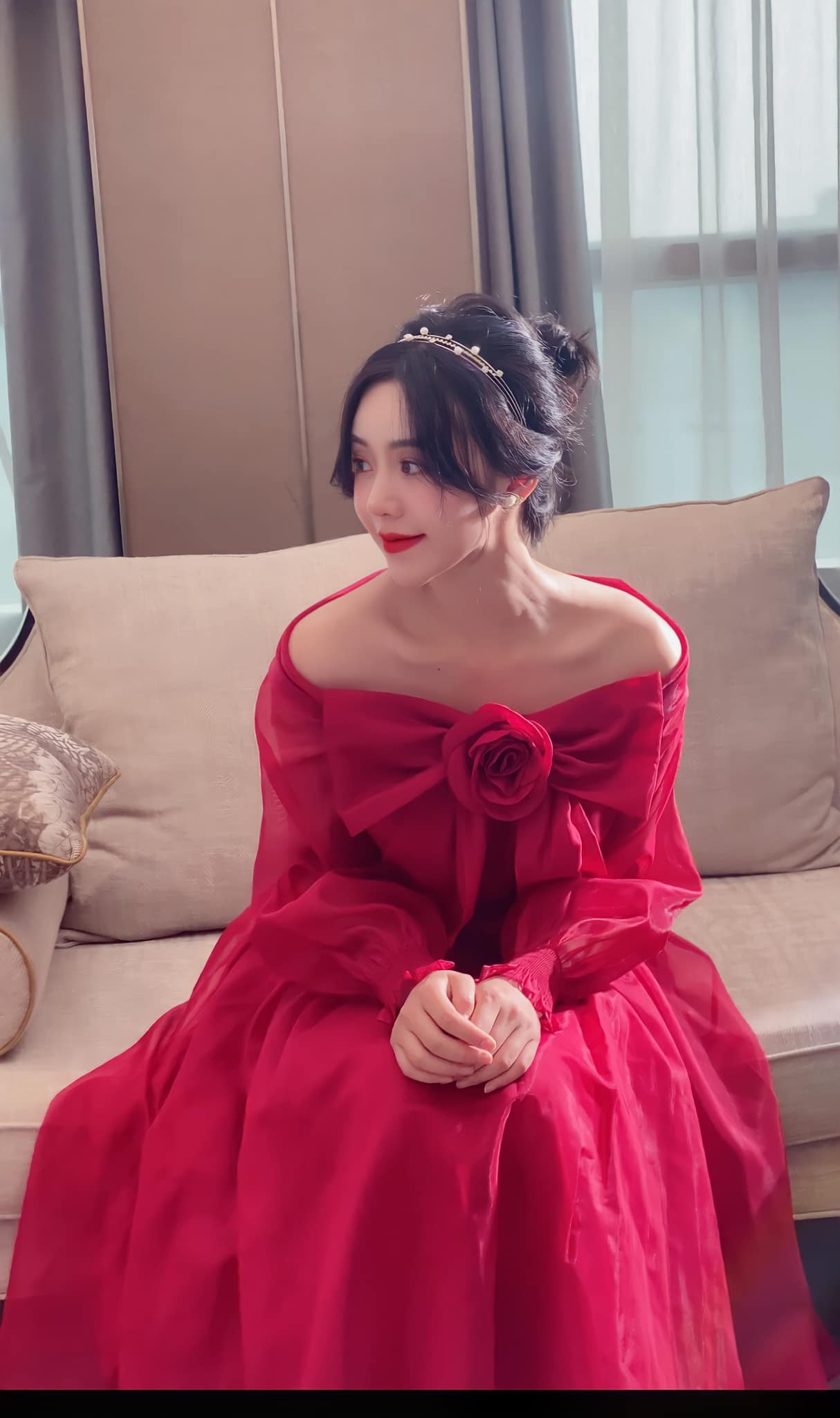 Vẻ đáng yêu của 'cô nàng Sơn Ca' Quỳnh Kool phim Garage hạnh phúc