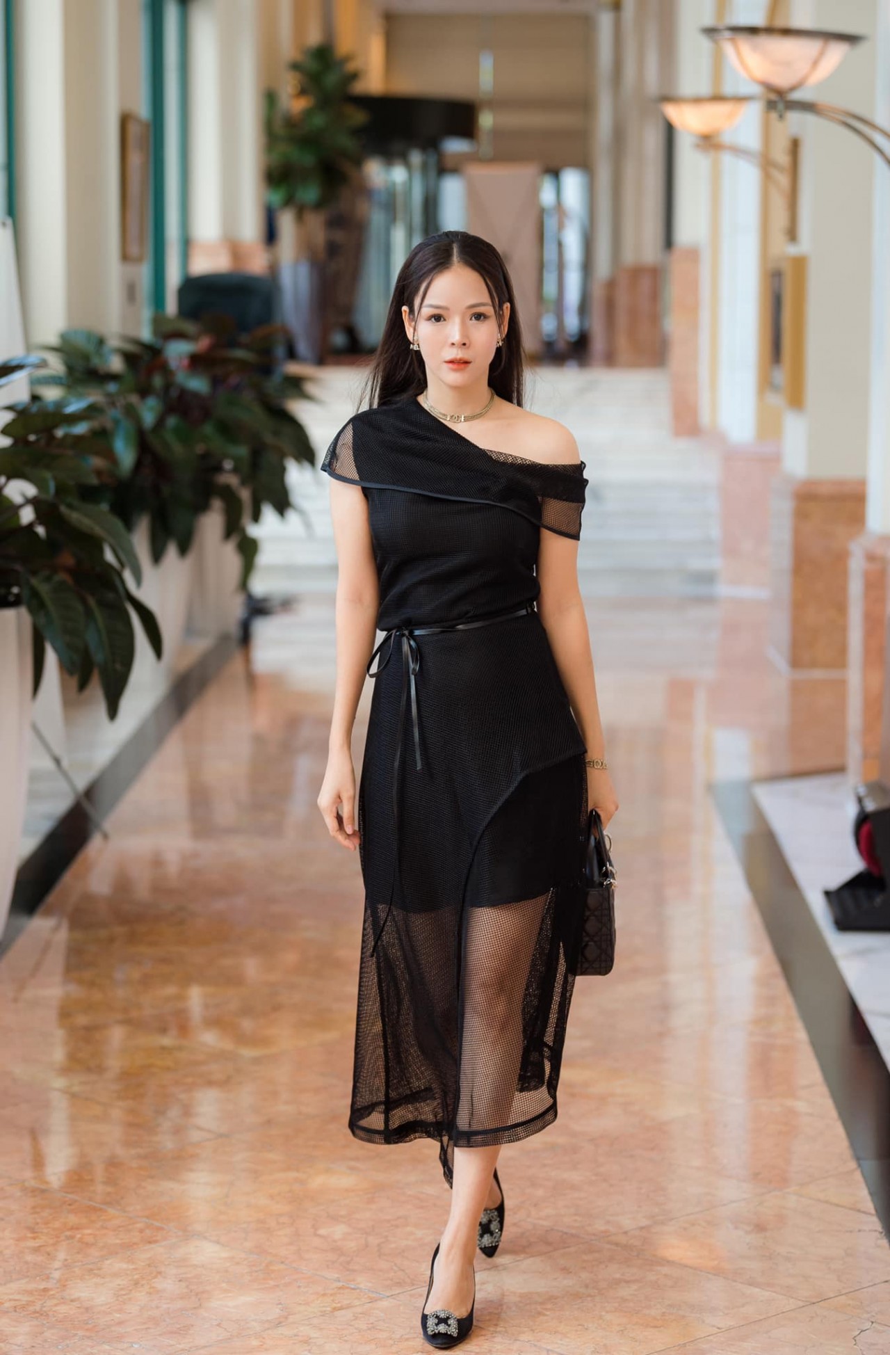 Nhan sắc hút hồn của Diễm Hương phim Garage hạnh phúc Nhan sắc hút hồn của Diễm Hương phim Garage hạnh phúc