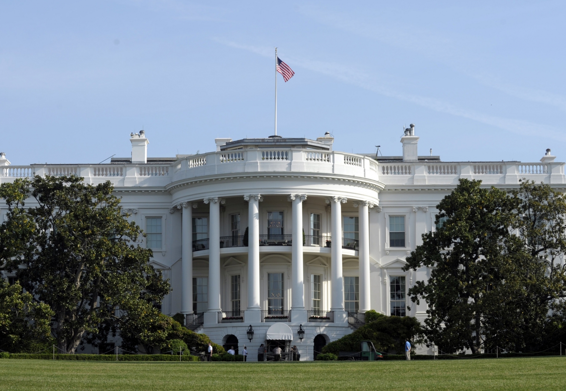 my gia han cam van thuong mai cuba them 1 nam