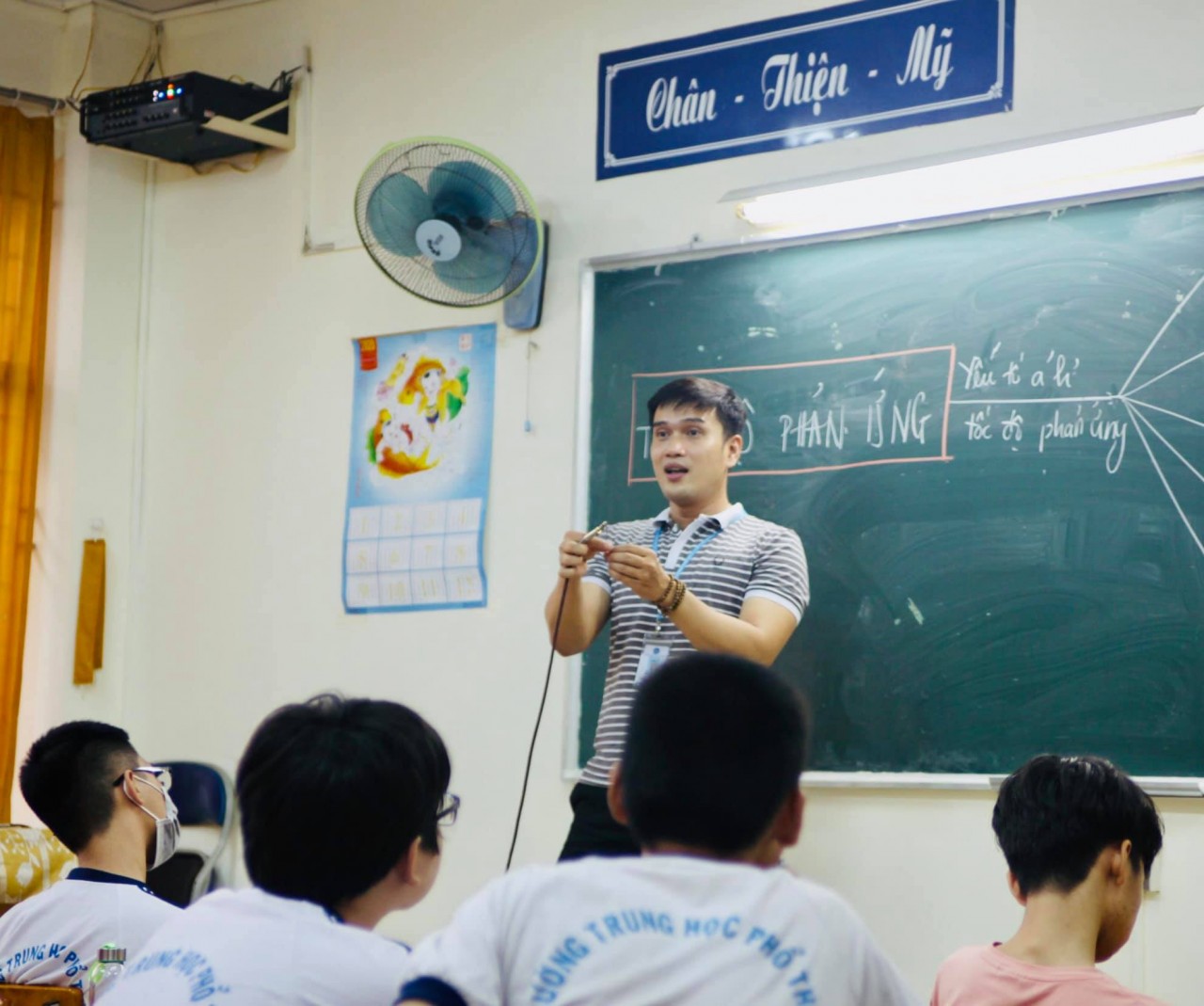 Năm học trực tuyến: Thách thức hay cơ hội? Năm học trực tuyến: Thách thức hay cơ hội?