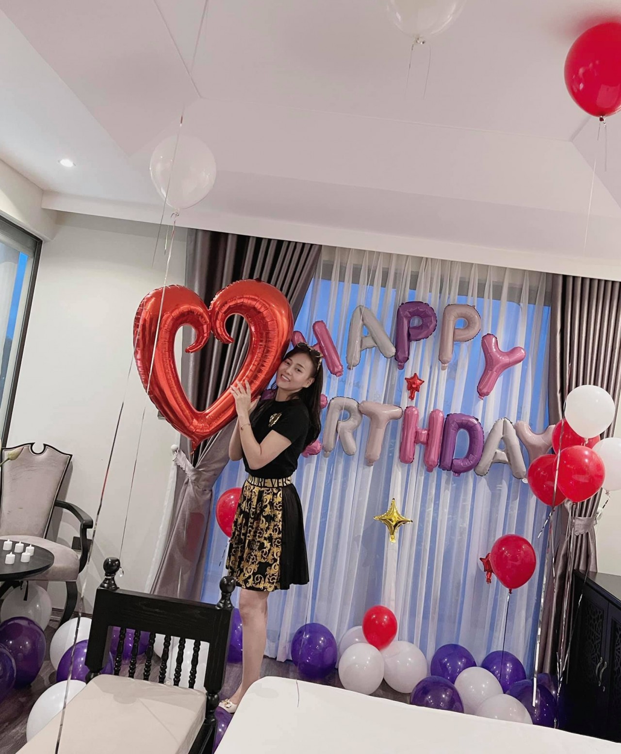 Sao Việt: Lý Nhã Kỳ sexy táo bạo