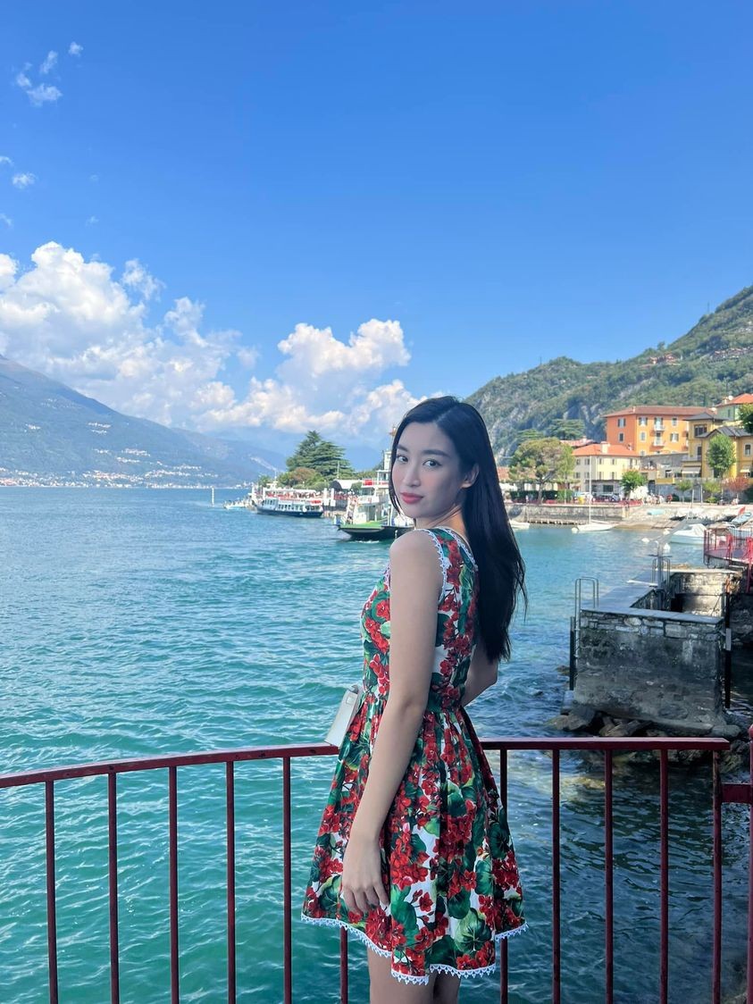 Hoa hậu Đỗ Mỹ Linh