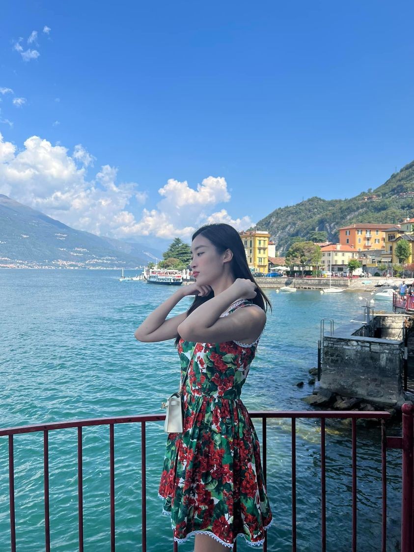 Hoa hậu Đỗ Mỹ Linh