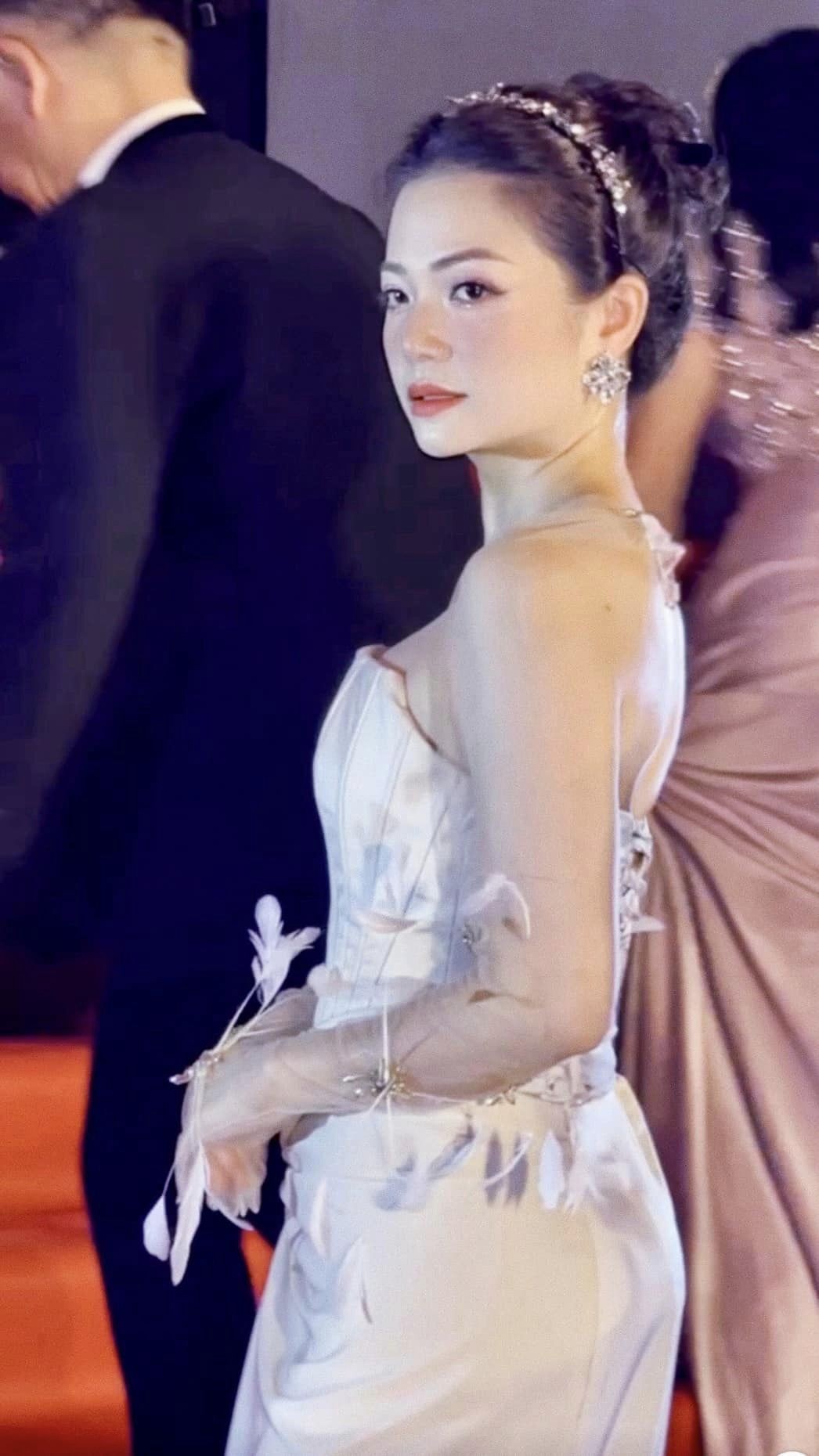 Nhan sắc Kiều Anh phim Phía trước là bầu trời bây giờ ra sao?