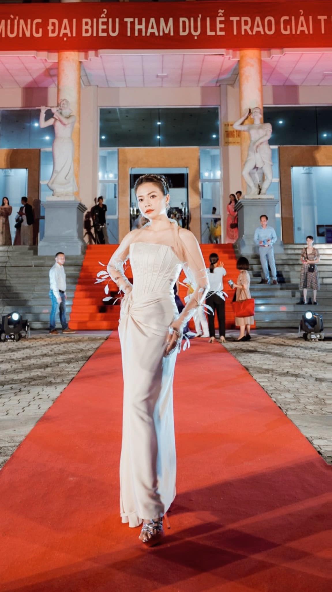 Nhan sắc Kiều Anh phim Phía trước là bầu trời bây giờ ra sao?