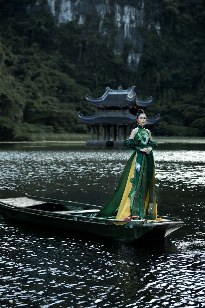 Hoa hậu Lý Kim Thảo