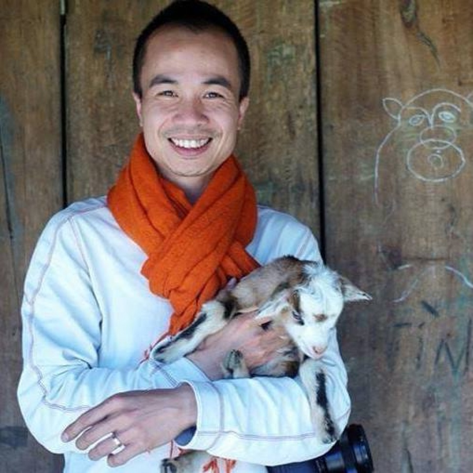 len an nguoi lam viec thien tam la do tam chua du sang