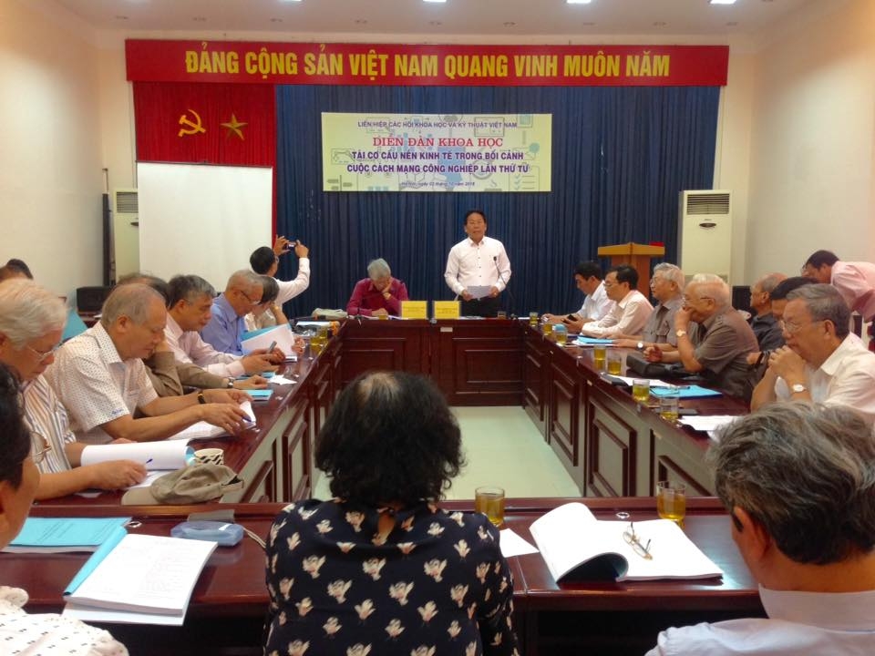 kinh te thoi 40 phai biet tan dung thoi co va co tam nhin xa