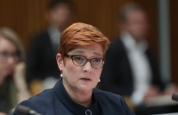 lo ngai bac kinh kiem soat dat hiem australia my bat tay hop tac